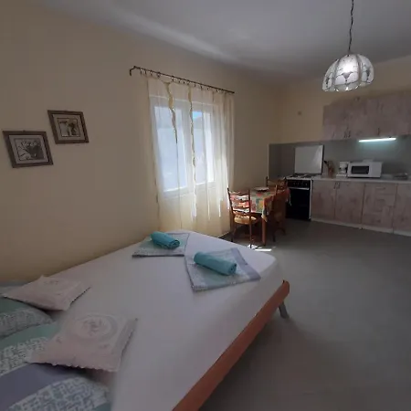 Apartman Anci Apartamento