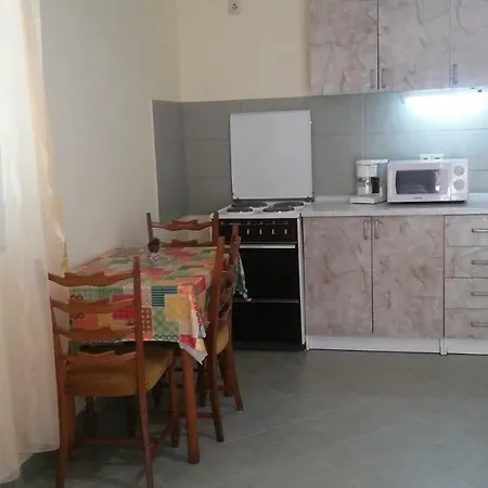 Apartman Anci *